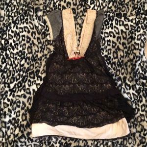 Free people tunic top!